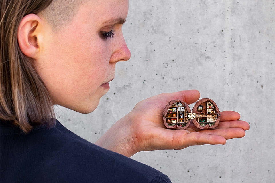 Stina-Semrau_Talismanische-Ereignisse_Miniature-Memories_2021_01-960