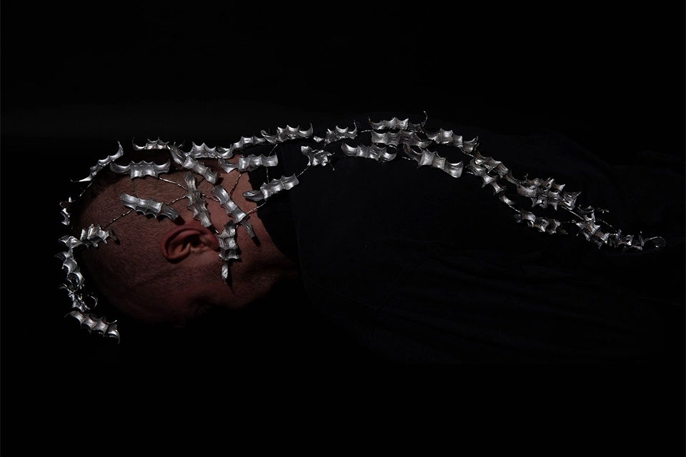 Sarah-May_The-Empathy-Of-Objects_Ohnmacht_2023-24_01-960